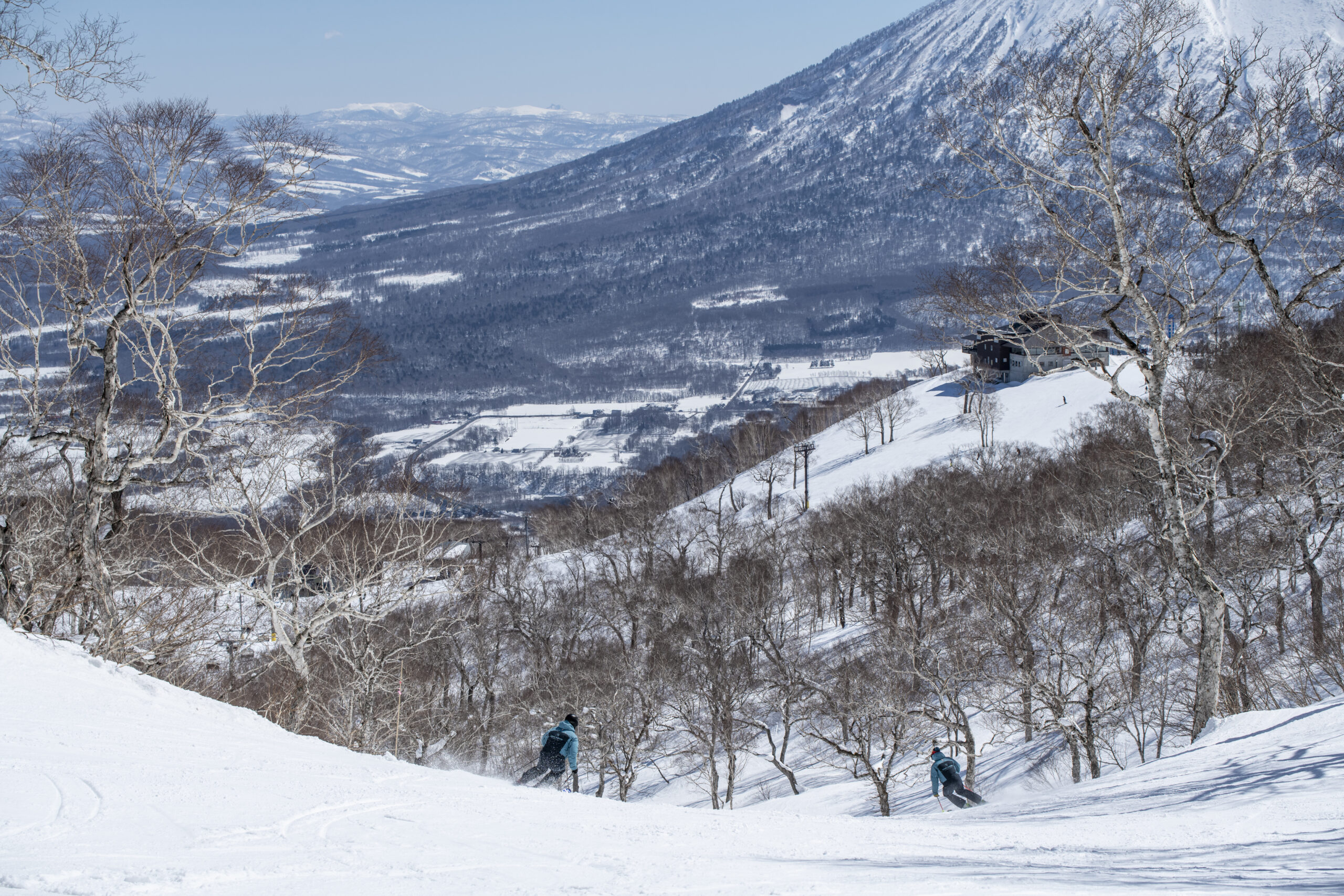 Essential Ski Gear for Winter