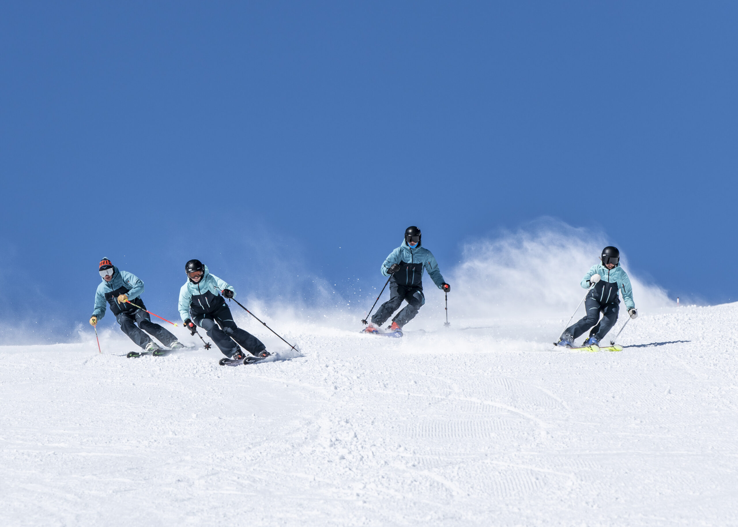 ski in niseko